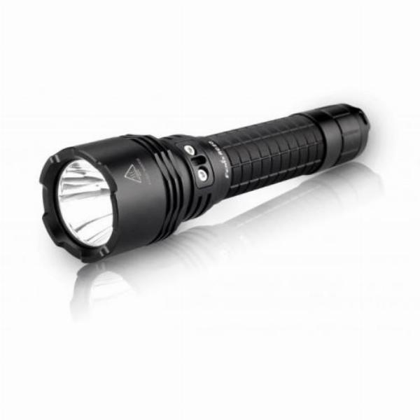 FENIX RC20 Aufladbare LED Lampe mit Ladestation